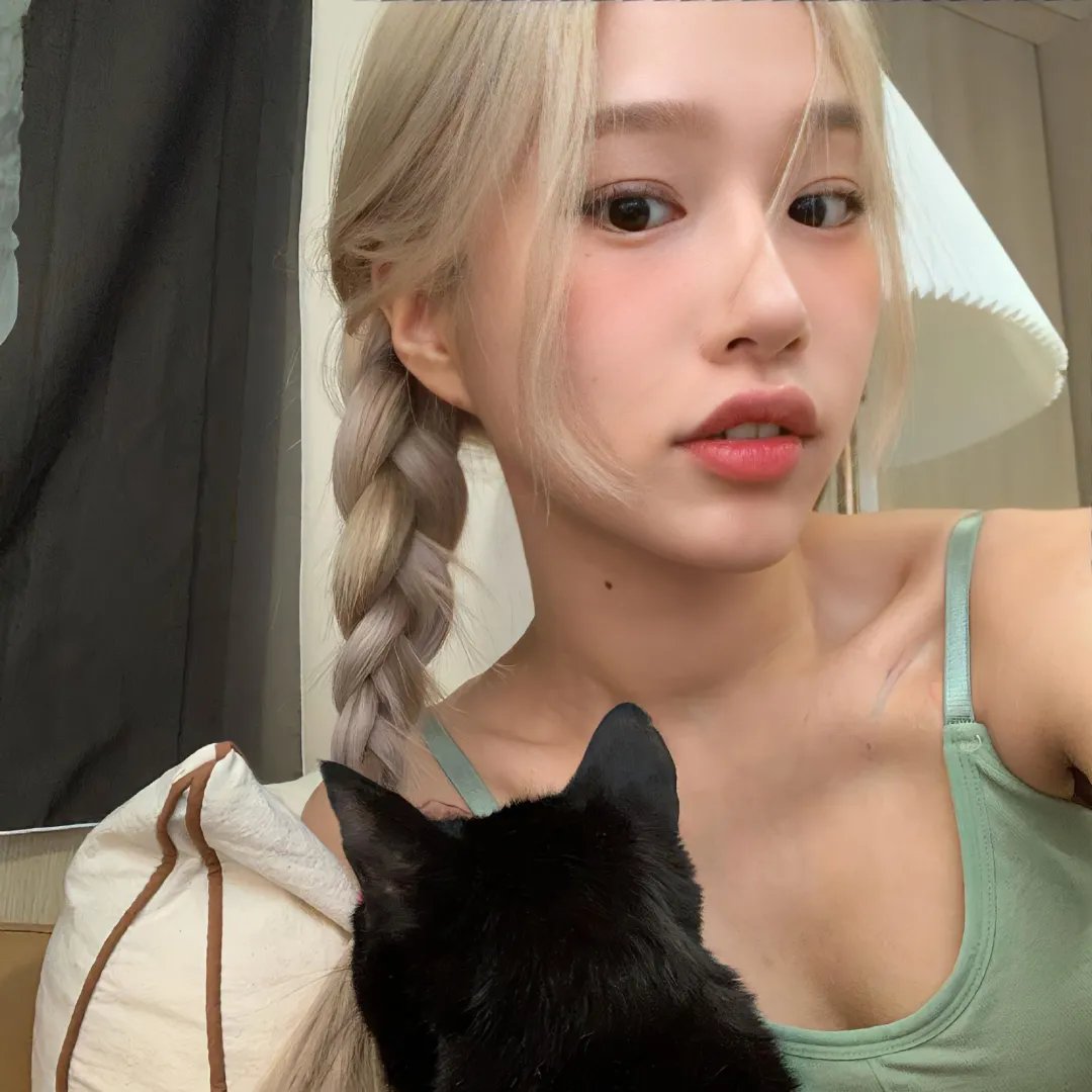 像大黄蜂一样飞走